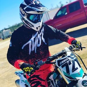 Meet your Posher, Christopher